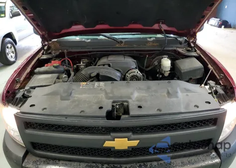 2013 Chevrolet Silverado K1500 from USA, damaged, VIN 1GCNKPE04DZ358155